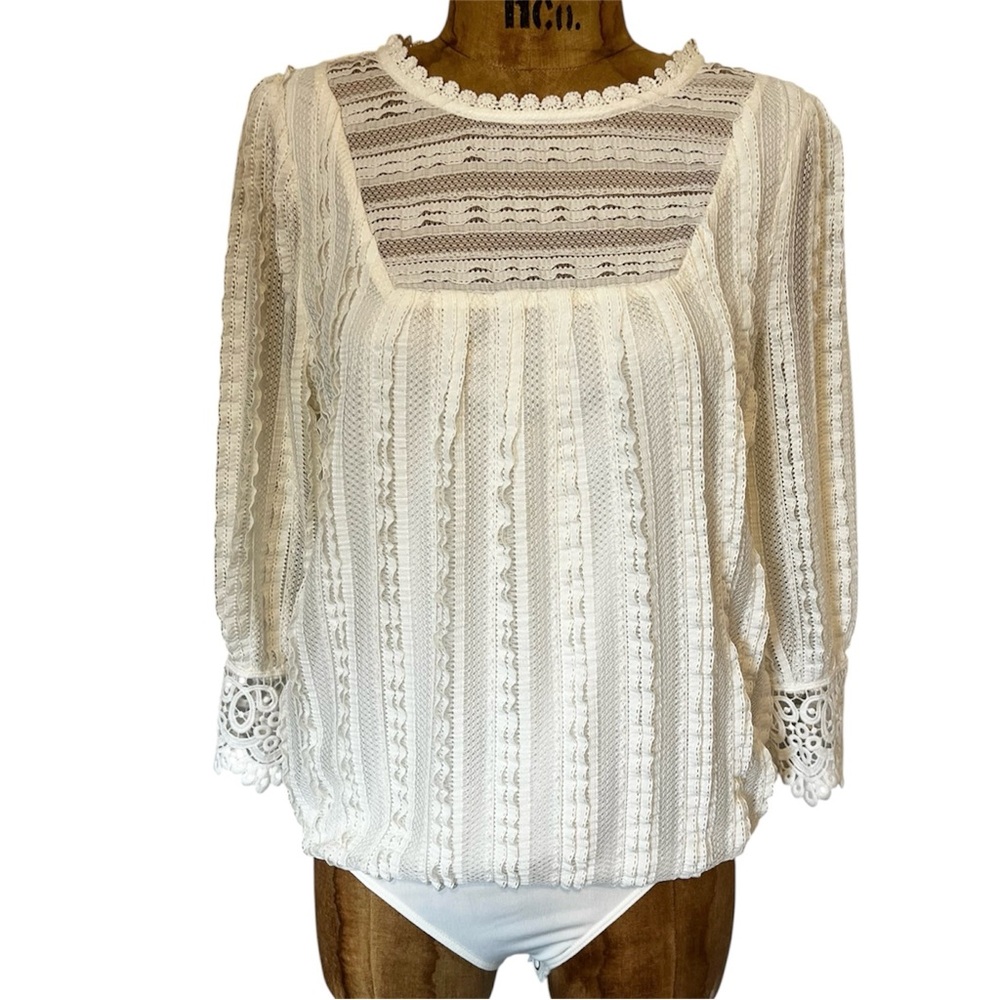 Express Cream Lace Blouse/Bodysuit Like New! S